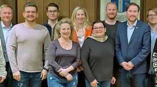 Andreas Wendt (v. l.), Thomas Birkenmaier, Marcel Lehmayer, Leon Stockmann, Claudia Piorr, Madeleine Kühne, Ria Lehmayer, Thorsten Jakobi, Andreas Sturm, Tim-Felix Lipka, Shqipe Gara-Berisha, Philipp Merkel, Nalan Kavakli, Steffen Hofmann, Sven Benz,