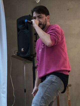 Rapper Chaze One ist ein besonders cooler Schulpate.