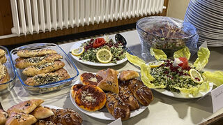 Leckere Speisen werden für das Iftar von den Familien zubereitet.