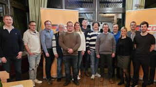 Die CDU Eppelheim hat sich aufgestellt – für das Bild und die Kommunalwahl: Enno Rohlack (v. l.), Sascha Mayer, Simon Stephan, Werner Sauer, Christian Treiber, Christina Franz, Horst Fießer, Stefan Hege, Harald Andres, Linus Wiegand, Nadine Büchler, Volker Wiegand, Felix Fischer, Markus Binninger und Herwig Huber.