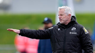 Die Mannschaft in Balance halten und den Blick auf sich selbst richten, statt auf die Konkurrenz: Die Vorgabe von Trainer Jens Keller für den SV Sandhausen gilt auch am Sonntagnachmittag, wenn der Drittligist beim SC Verl gastiert.