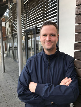 Dominik Stuppy organisiert die Hochzeitsmesse im Lutherhaus in Schwetzingen.