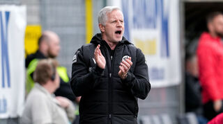Cheftrainer Jens Keller soll den SV Sandhausen in die 2. Fußball-Bundesliga führen – zur Not auch in der nächsten Saison.
