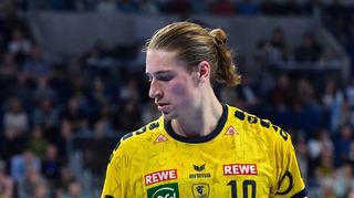 Es sind unruhige Zeiten beim früheren deutschen Handball-Meister. Neben dem möglichen Abschied von Starspieler Juri Knorr gibt es auch Ärger im finanziellen Bereich