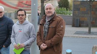 Mitglieder der Themengruppe Sicherheit und Ordnung an der Bahnhofanlage, die die CDU besonders im Blick hat: Christoph Stemmler, Stadtrat Ulrich Renkert, Ortsverbandsvorsitzender Nils Melkus und Markus Lips.