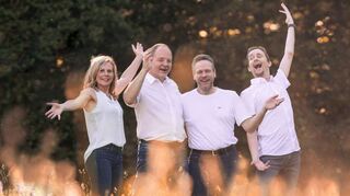 Silvia Klingel (v.l.), Jens Schulze-Osthoff, Michael Lang und Ralf Pipenstock bilden das neue Vokalensemble „Mad4 Music“.