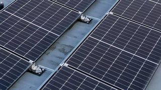 Die aktuelle Nachfrage nach Photovoltaikanlagen im Ort sieht Bürgermeister Dr. Ralf Göck als ein deutliches Engagement in Sachen Klimaschutz in der Hufeisengemeinde.