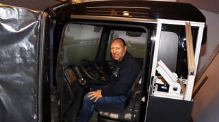 Feuerwehrmann Georg Schleich nach seiner Fahrt im Simulator.