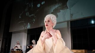 Einfach gut: Julia Faylenbogen als Ariadne (im Vordergrund).