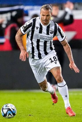 Dennis Diekmeier trägt 147-mal das Trikot des SV Sandhausen.