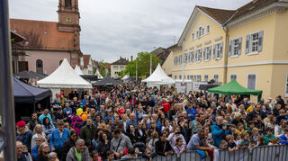 Die Kleinen Planken waren sehr gut besucht beim Auftritt von Capoeira