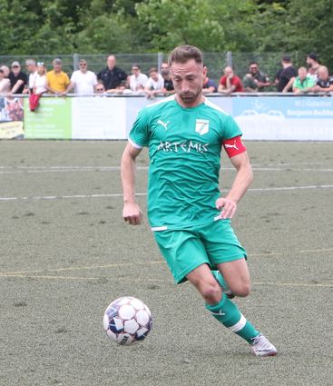 SGO-Kapitän Robby Lange will mit gutem Beispiel vorangehen und mit einem Sieg in Rheinau die Meisterschaft und den Aufstieg in die Kreisliga schaffen.
