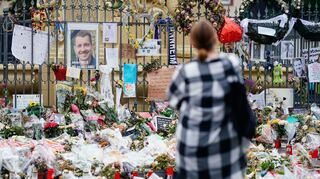Der Mannheimer Marktplatz als Trauerort für Rouven Laur. Der Mord an dem Mannheimer Polizisten war auch Thema bei der Innenministerkonferenz in Potsdam.