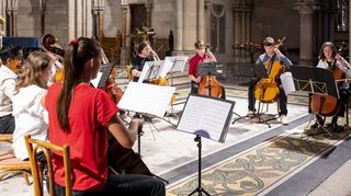In der Gedächtniskirche spielt das Orchester der Musikschule Speyer unter dem Motto „RaumKlang – KlangRaum“.