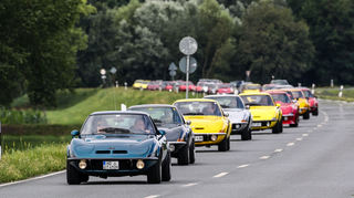 2022 fahren die Teilnehmer des Opel-GT-Treffens des MSC Ketsch in einer Kolonne durch die Region. Dieses Mal machen die Old-timer unter anderem auf dem Ketscher Marktplatz Station.