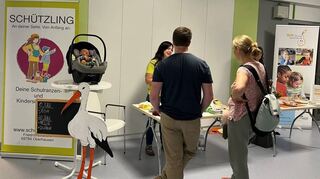 Beim Tag der offenen Tür bei der Geburtshilfe der GRN-Klinik wird die Beratung großgeschrieben.