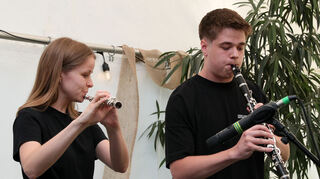 Musikalischer Beitrag von Tanja &amp; Samuel Feth.