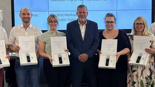 Für langjähriges Engagement zum Wohl der Bürger ausgezeichnet: Markus Fuchs (v.l., CDU, 25 Jahre), Patrick Stypa, Aline Kramer (beide CDU, zehn), Larissa Rotter (Grüne, zehn), Gabi Horn (FWV, 25) und Michael Sauter (FWV, 20).