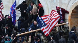 Der Sturm auf das Kapitol durch Trump-Anhänger sorgte im Januar 2021 für Entsetzen. Seither ist die Gewaltbereitschaft auf beiden Seiten gestiegen.