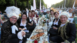 Dr. Karsten und Anna Woll (v.l.), Katarzyna Schowalter, Agnieszka und Christian Scherer, Uwe Ziegler, Marislena Pardo-Ziegler, Emese Roth und Frank Lickert – diese Gruppe hat den ersten Platz belegt.