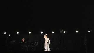 Celine Dion bildete den famosen Schlusspunkt einer historischen Olympia-Eröffnungsshow.