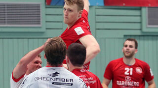 Leonard Zaum beim Spiel der HG Oftersheim/Schwetzingen gegen TuS Ferndorf.