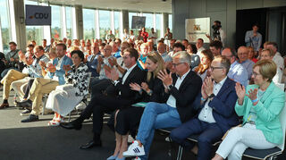 Großes Interesse an „Mensch Manu“: Rund 130 Gäste wollen den CDU-Landesvorsitzenden und Fraktionschef im Landtag am Hockenheimring erleben.
