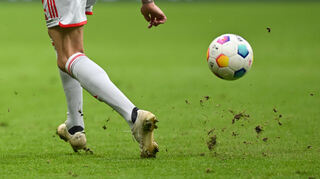 Die Fußballsaison 2024/25 startet in den deutschen Ligen wieder.