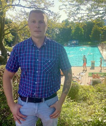 Einer der Brühler Lieblingsorte für den neuen AfD-Gemeinderat Tino Dobrotka ist das Freibad.