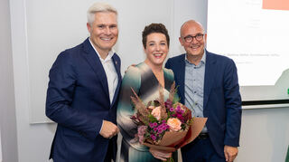 Der neue Oberbürgermeister von Schwetzingen, Matthias Steffan mit Gattin Stefanie, sowie dem scheidenden OB Dr. René Pöltl.