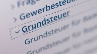 Wenn am 1. Januar die Grundsteuerreform wirksam wird, kommt es zu einer Belastungsverschiebung zwischen unterschiedlichen Arten von Grundstücken. Mehreinnahmen erwartet die Gemeinde Oftersheim dadurch aber nicht.