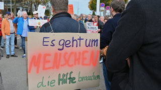 Bekannt waren die Schließungspläne schon seit einigen Tagen – nun hat die Kassenärztliche Vereinigung Baden-Württemberg (KVBW) offiziell bestätigt, dass sie die Zahl der Notfallpraxen im Südwesten reduzieren will. 18 Standorte sollen geschlossen werden – darunter auch die in Schwetzingen.