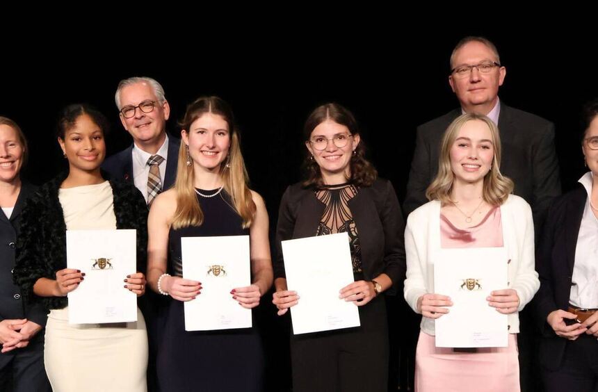 Norddeutsche Hochschule Für Rechtspflege www.schwetzinger-zeitung.de