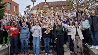 Die Musiker haben sich zu einem intensiven Probenwochenende nach Mühlhausen zurückgezogen, um dem Repertoire den letzten Feinschliff zu verleihen.