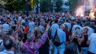 Das Vereinskartell und dessen Mitgliedervereine organisieren schon seit vielen Jahren diverse Veranstaltungen in Oftersheim. Legendär ist jedes Jahr das Ortsmittefest, hier ein Bild vom vergangenen Jahr mit der Band „Papis Pumpels“. Außerdem sind die Mitglieder federführend beim Tag des Waldes sowie der Faschingsparty am „Schmutzigen Donnerstag“, der als nächster Programmpunkt im Kalender steht.