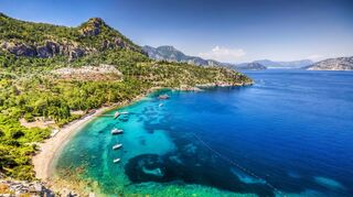 Traumhafte Türkei: Ein Ortsteil von Marmaris ist das Dorf Turunç, herrlich geschützt von den Bergen des Taurus umgeben und ein sehr beliebter Ferienort.