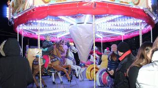 Das Kinderkarussell wird die Herzen der kleinen Besucher auch in diesem Jahr auf dem Ketscher Weihnachtsmarkt wieder höherschlagen lassen.