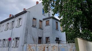 Was passiert mit dem Rothacker’n Haus am Alten Messplatz? Der geplante Umbau soll noch einmal diskutiert werden.