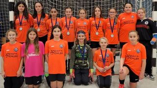 Die D-Juniorinnen des SC Olympia Neulußheim holten beim eigenen Turnier den zweiten Platz.