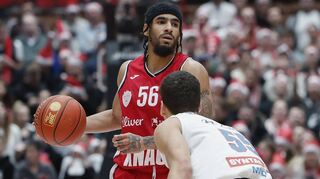 Würzburgs Spielmacher Jhivvan Jackson (hier im Spiel am vergangenen Samstag gegen den MBC) hat bislang für die Baskets durchschnittlich 21,3 Punkte pro Partie erzielt.
