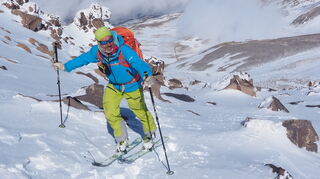 Skitouren weltweit sind seine Passion – Andreas Höninger ist ein Bergfreund und leitet das "Alpinprogramm" bei Hauser Exkursionen.
