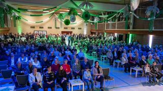 Volles Haus beim Neujahrsempfang in der Kurpfalzhalle. Die Plätze reichten nicht für alle Besucher, einige hatten sich auch gerne dafür entschieden, zu stehen.