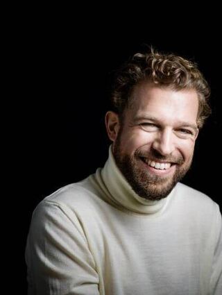 Tenor Julian Prégardien tritt zweimal auf.
