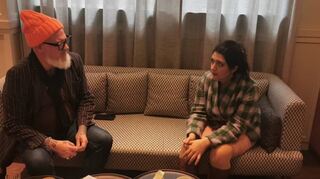Pianistin Sophie Pacini im Interview mit Journalist Reinhard Franke. Rechts unten das Cover des Albums „Bittersweet“, das am 7. März erscheint.