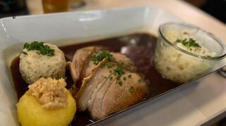 Schweinsbraten im Paulaner-Wirtshaus in Mannheim