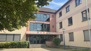 Sechs Bewerberinnen und Bewerber ringen um das Bürgermeisteramt in Eppelheim.