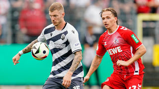 Zu Saisonbeginn - wie hier beim DFB-Pokalspiel gegen den 1. FC Köln - gehörte Alexander Mühling noch zum unumstrittenen Stammpersonal beim SV Sandhausen. Diese Zeiten sind vorbei.