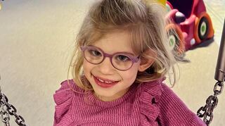 Sophia aus Plankstadt ist ein fröhliches Mädchen.