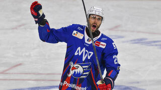 Freudenschrei: Mannheims Torjäger Matthias Plachta war nach seinen beiden Treffern beim 4:3-Erfolg gegen München sichtlich erleichtert.