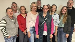 Der neue Vorstand des TSV Oftersheim v.l.n.r.: Elisabeth Groß, Michael Zipf, Charlotte Hartmann, Kerstin Schaub, Jochen Kühnle, Simone Krautheimer-Koryl, Claudia Schindler, Julia Baust, Christina Abraham und Frank Rupprecht.